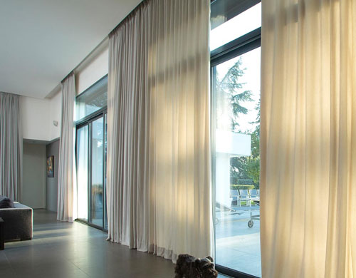 Power Curtain Track